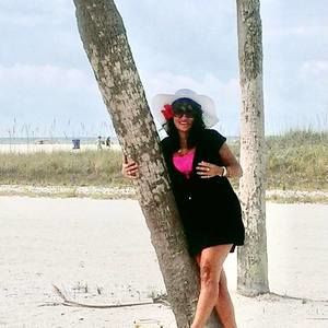 Meet your Posher, Denise